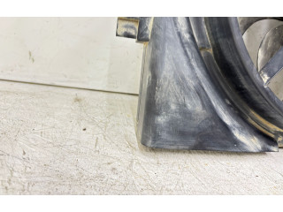 Электрический вентилятор радиаторов  30741144   Volvo V70 