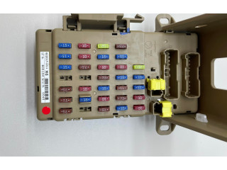 Блок предохранителей 82201FJ211, 805134   Subaru Forester SJ    