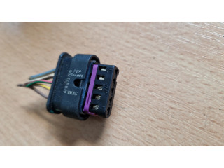 Заднее стекло