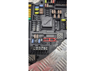 Блок предохранителей 9315152 BMW X3 F25