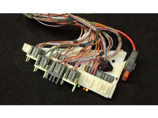 Pojistková skříňka 8371884 BMW 5 E39 1999