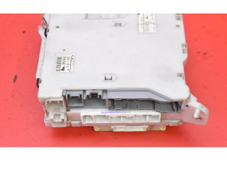 Блок предохранителей 82730-53021, 82730-53021 Lexus IS 220D-250-350