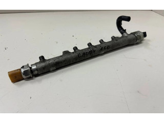 Топливная рампа R031125 Volkswagen Jetta VI для двигателя CAY