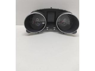 Панель приборов 5K0920860E Volkswagen Golf VI
