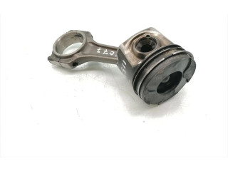  Поршень с шатуном    Jeep Grand Cherokee (WJ)  