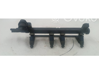 Топливная рампа    Volkswagen Golf IV  