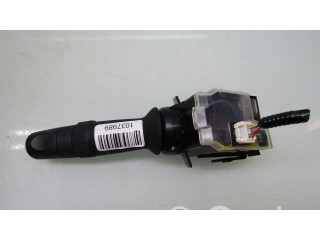 Ручка стеклоочистителей    Honda HR-V