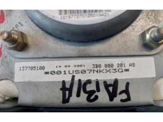 Подушка безопасности водителя 3B0880201AS Skoda Fabia Mk1 (6Y)