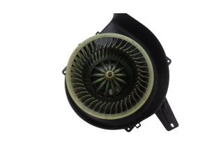 Вентилятор печки 6Q1820015 Audi A2