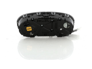 Панель приборов 6V0920740C, F0-0142P   Skoda Fabia Mk3 (NJ)       