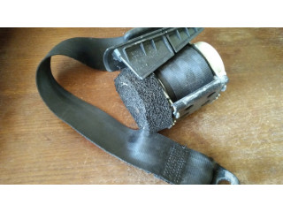 Задний ремень безопасности