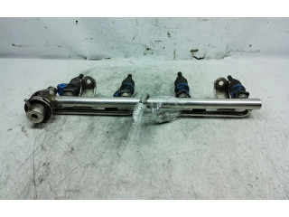 Топливная рампа 078133534C Audi A6 S6 C5 4B