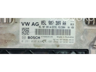 Блок управления двигателя 0281039430   Skoda Octavia Mk4
