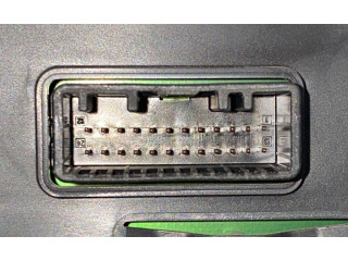 Панель приборов Dacia Sandero