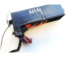 Pojistková skříňka Volkswagen Caddy 2006