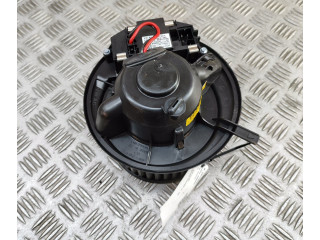 Вентилятор печки 1K2820015G, F997167J Audi Q3 8U