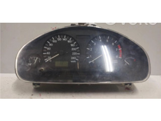 Панель приборов MR512815, 0090059 Mitsubishi Carisma