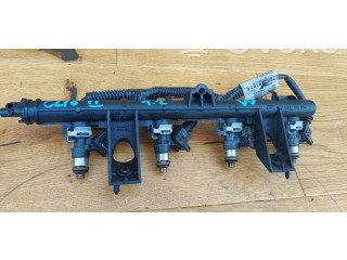 Комплект форсунок QQQQQQQQQQQ    Renault Clio II   