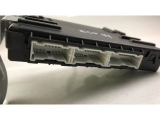 Блок управления 954001P720 KIA Venga