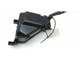 Блок предохранителей  3280YA1, 8921950020   Lexus LS 430    