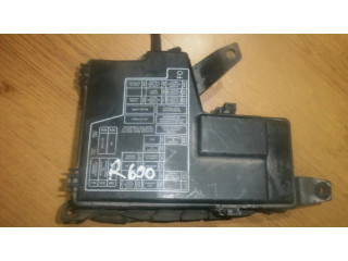 Блок предохранителей 3825asn7 Rover 620