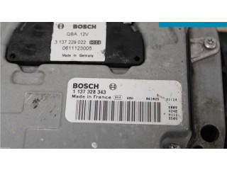 Электрический вентилятор радиаторов  30749760   Volvo V70 