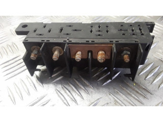 Pojistková skříňka 8L0941822A, 896083000 Audi A4 S4 B5 8D 2000