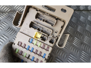 Блок предохранителей 82201AJ000   Subaru Outback    