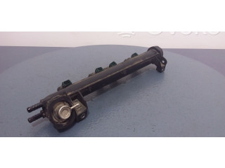 Топливная рампа 037906031AA, 037906031AA   Audi A3 S3 8L  