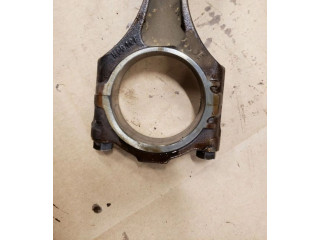 Поршень с шатуном 022198401, 021107081A Volkswagen Golf III