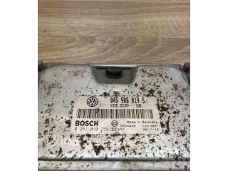 Блок управления двигателем ECU 045906019S, 0281010259   Volkswagen Lupo