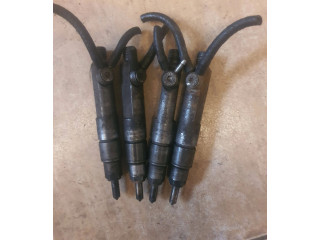 Vstřikovač 046130201F Audi A6 S6 C4 4A