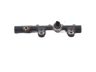 Vstřikovací lišta 175210651R Renault Megane IV K9K_657