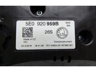 Панель приборов 5E0920959B Skoda Octavia Mk3 (5E)