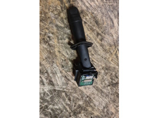 Ручка стеклоочистителей 30768101   Volvo XC90