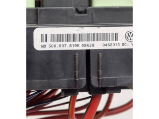 Блок предохранителей 5C0937819L, 05KJQ0462013SC   Volkswagen Jetta VI    