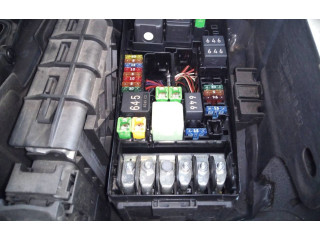 Pojistková skříňka Řídící jednotka BSM Volkswagen Tiguan 2017