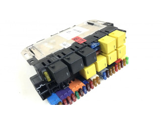 Pojistková skříňka 05045117, A2305454632 Mercedes-Benz SL R230 2004