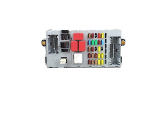 Блок предохранителей NB2161010029002   Lancia Delta III    