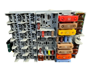 Блок предохранителей 51987784, 72C8C340 Jeep Renegade