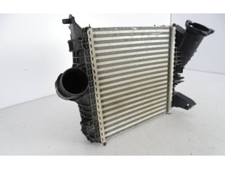 Интеркулер  4m0145804bm   Audi Q8 