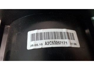 Přístrojová deska Mercedes-Benz E W212 2011 A2C53257171, A2129001508