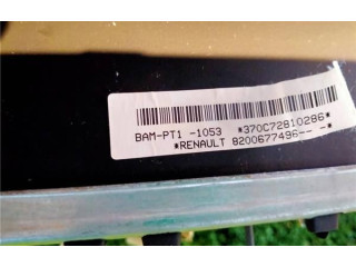 Подушка безопасности водителя 8200677496, K9K Renault Clio III