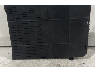 Блок предохранителей 28116487-2, 28116487-2   Peugeot 5008    