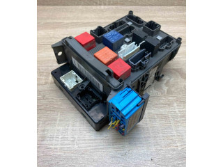 Pojistková skříňka 8200004201E, 518002100 Renault Espace IV 2002