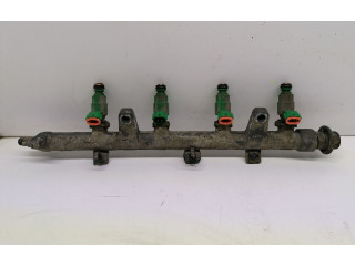 Комплект форсунок 9260930004    KIA Rio   