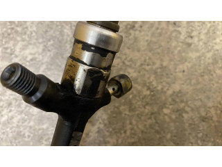 Vstřikovač 2367027020 Toyota Corolla E120 E130 pro naftový motor 2.0