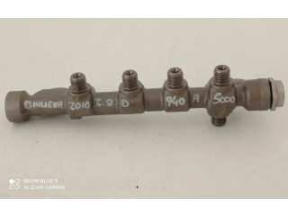 Топливная рампа 55215208, 55215208 Alfa Romeo Giulietta