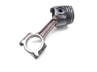 Píst K9K766 Renault Clio III K9K766