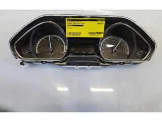 Панель приборов Peugeot 2008 I